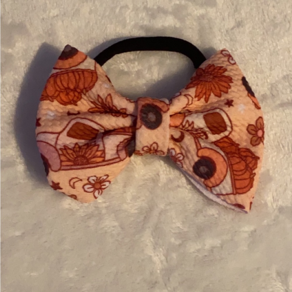Nylon headband bows
